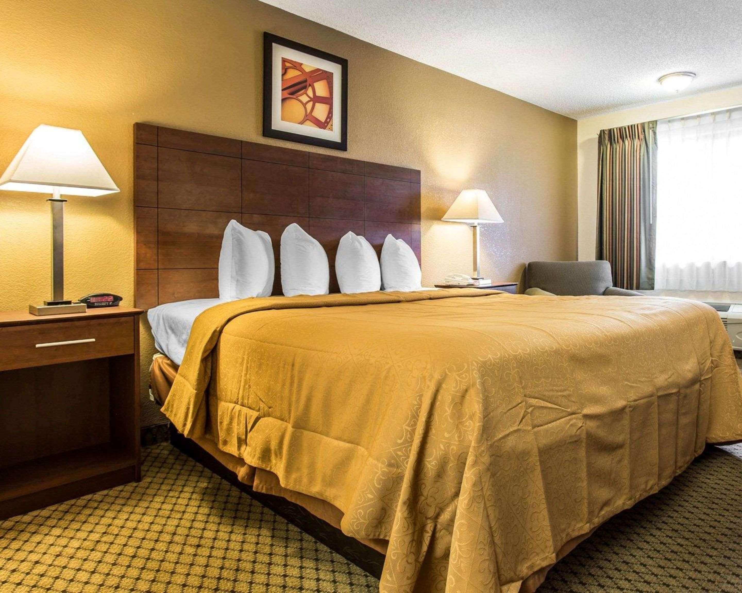 Quality Inn & Suites Morrow Atlanta South Extérieur photo