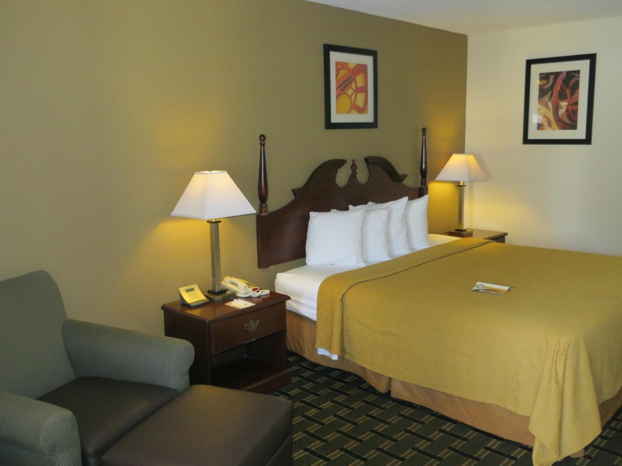 Quality Inn & Suites Morrow Atlanta South Chambre photo