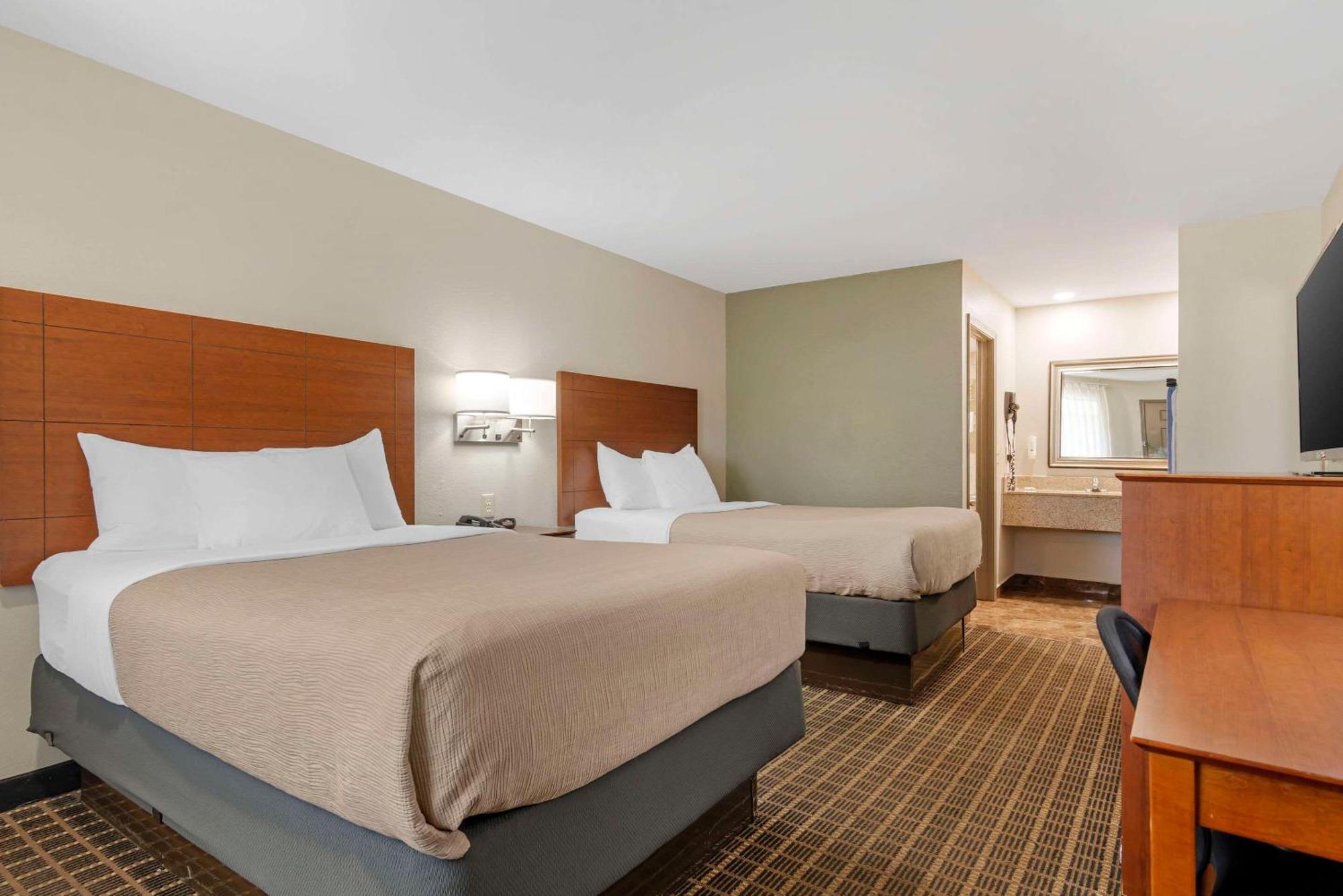 Quality Inn & Suites Morrow Atlanta South Extérieur photo