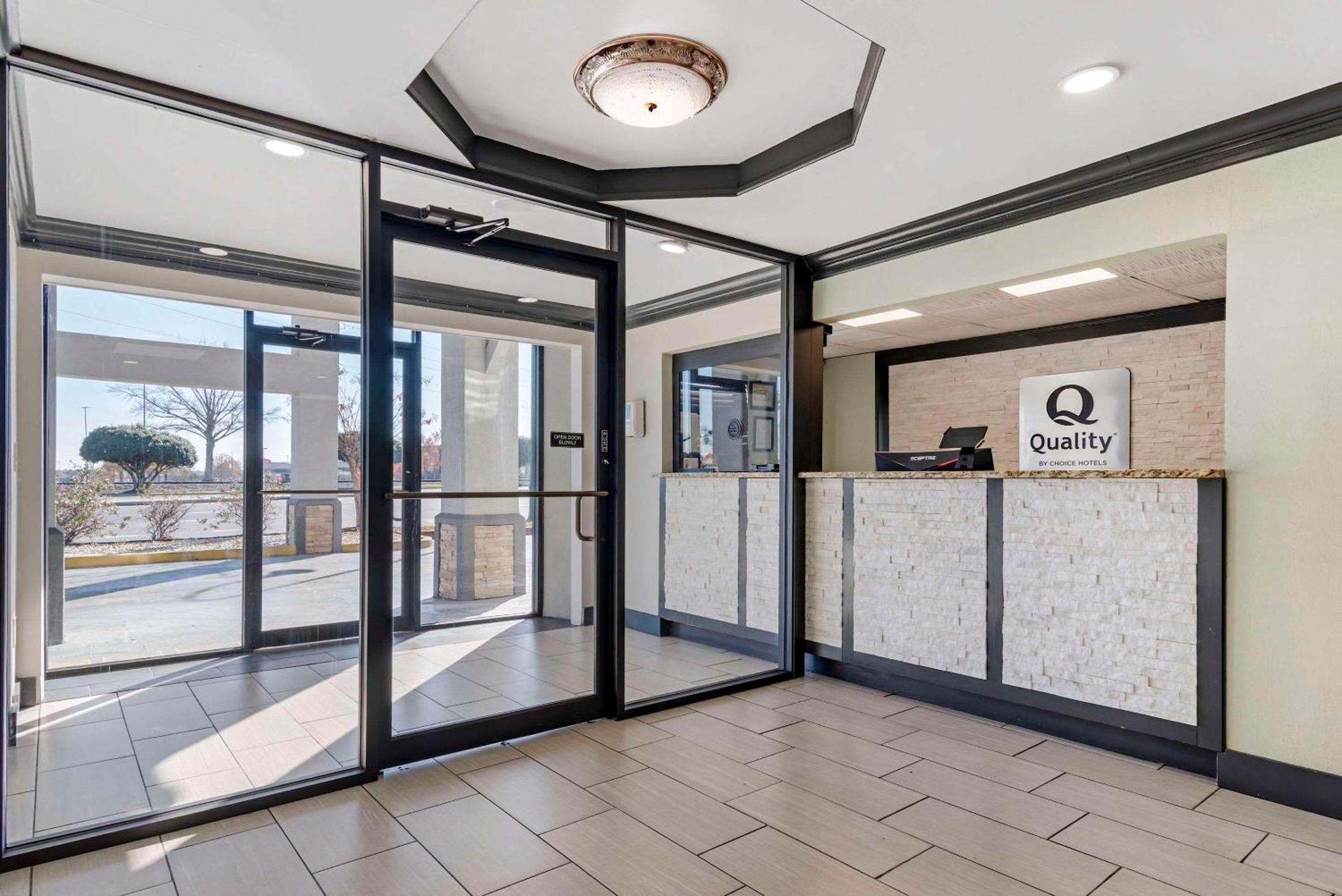 Quality Inn & Suites Morrow Atlanta South Extérieur photo