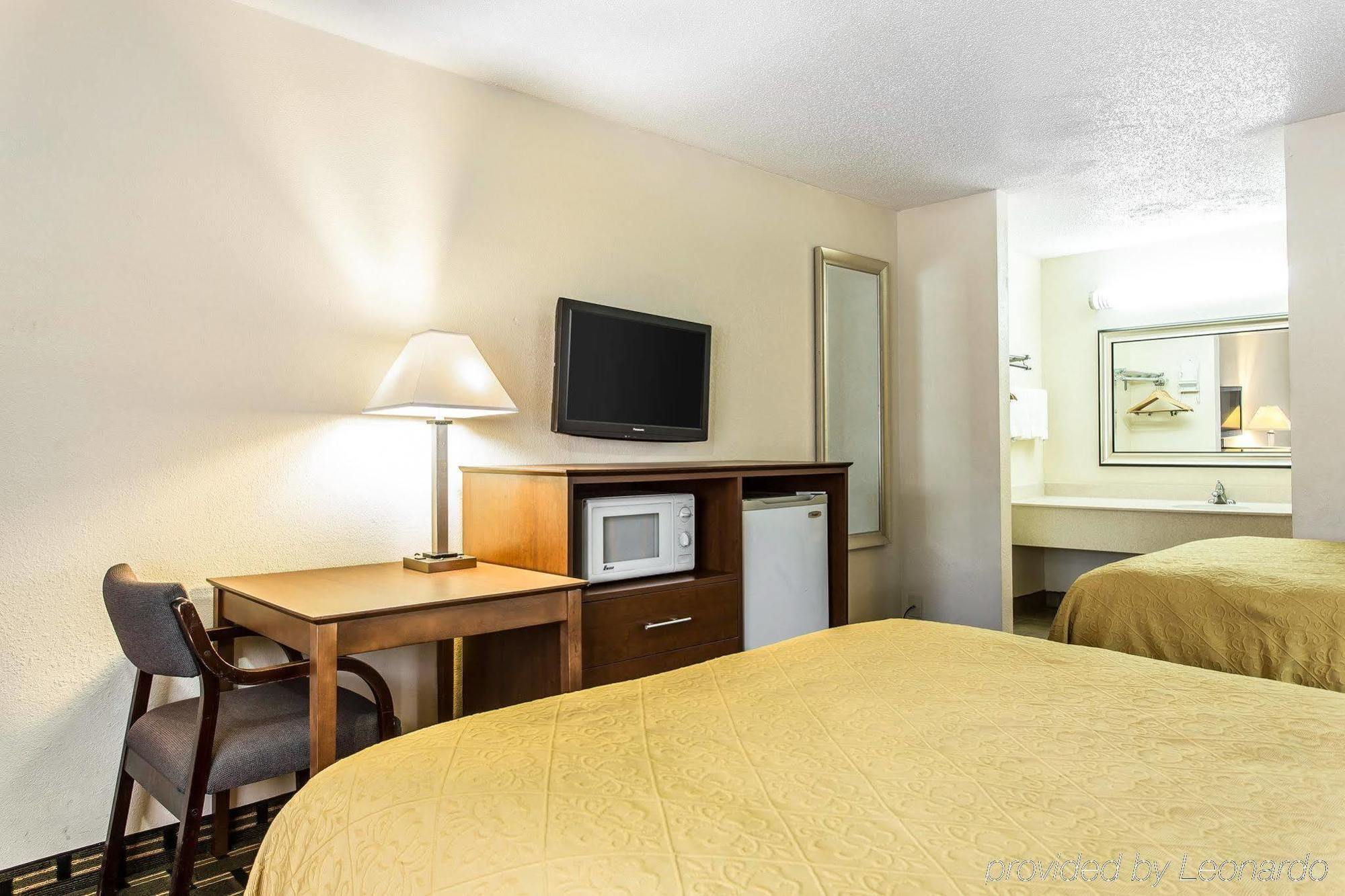Quality Inn & Suites Morrow Atlanta South Extérieur photo