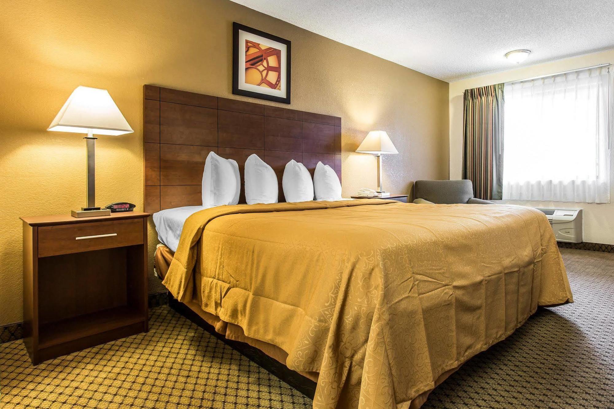 Quality Inn & Suites Morrow Atlanta South Extérieur photo